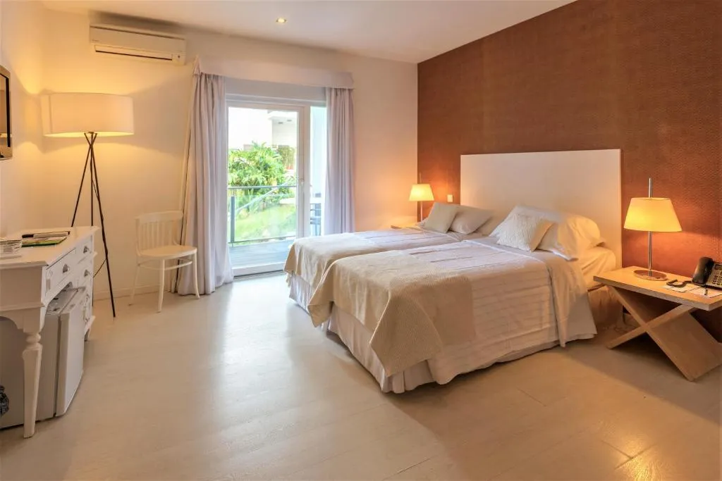 TWIN WITH BALCONY Room, Amazonia Estoril Hotel, Lisbon
