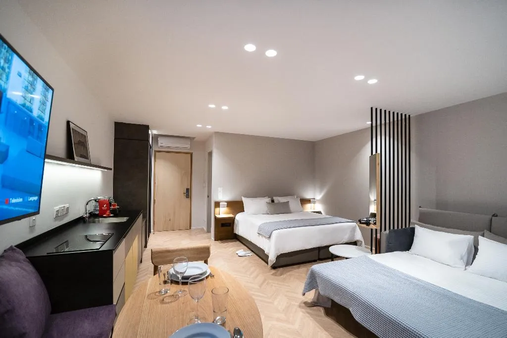 TRIPLE DELUXE Room, Alinea Suites Limassol Center, Cyprus