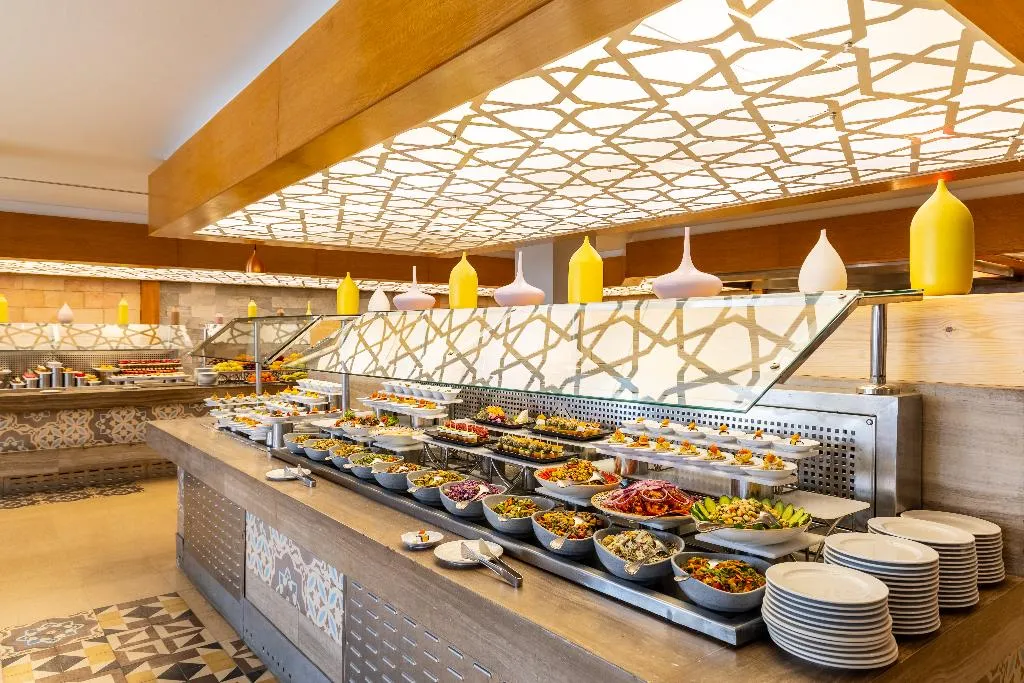 Restaurant, Fort Arabesque Resort, Spa and Villas, Red Sea Riviera