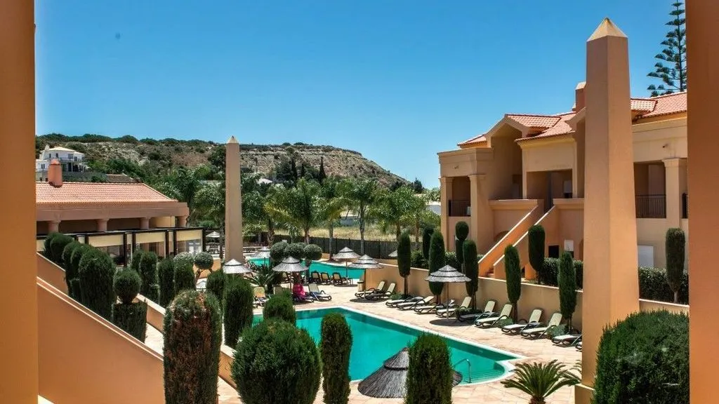Pool, Baia da Luz, Algarve