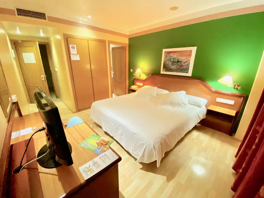 DOUBLE SUPERIOR WITH BALCONY Room, Torrepalma, Andalucia
