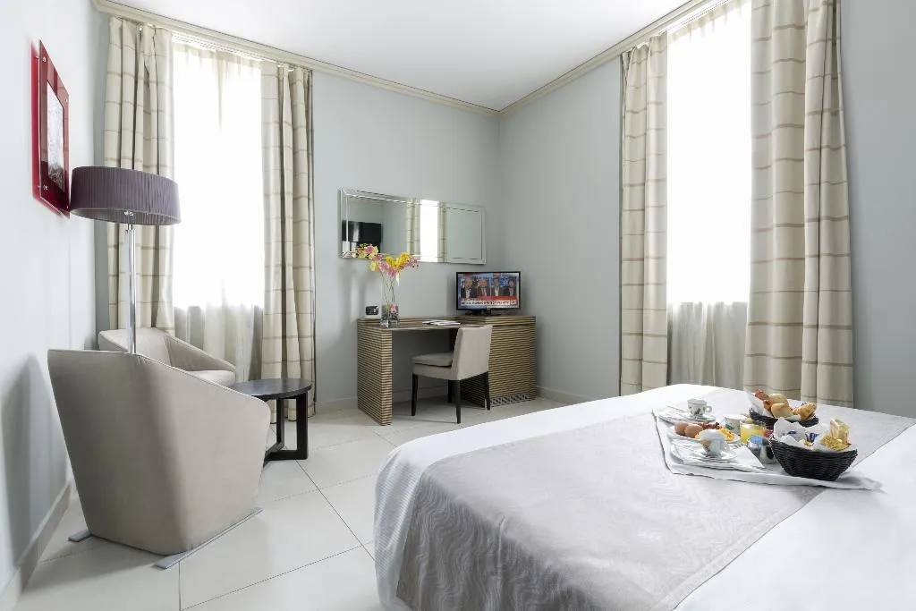 Double or Twin EXECUTIVE Room, Palazzo Salgar, Naples