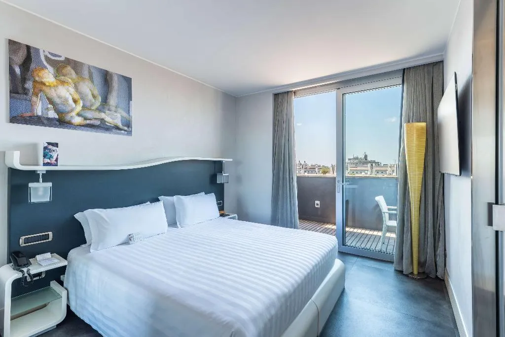JUNIOR SUITE KING SIZE BED Room, Best Western Premier Hotel Royal Santina, Rome