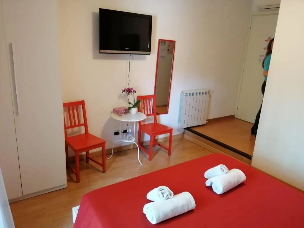 Room, Ad Trastevere Guest House, Rome