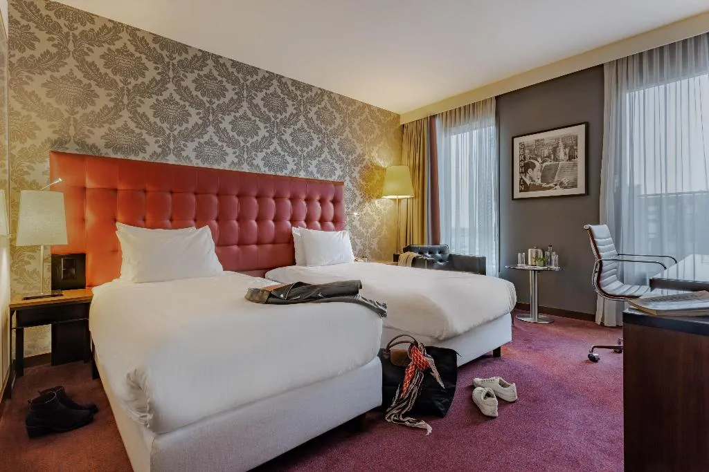 TWIN STANDARD Room, Crowne Plaza Amsterdam-South, Amsterdam