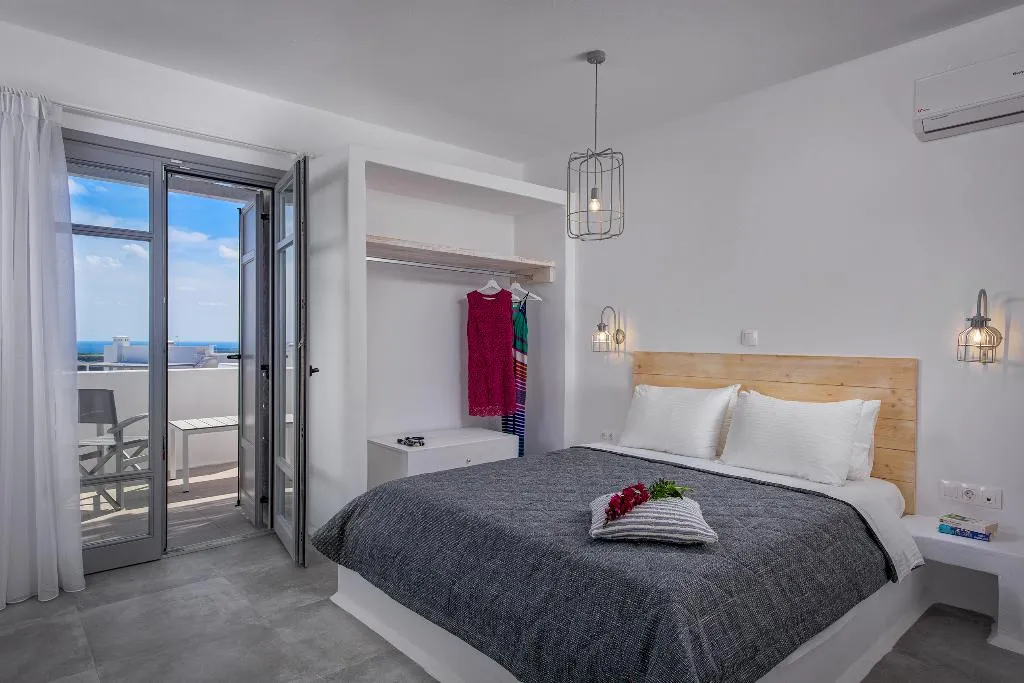 VILLA THREE BEDROOMS WITH PRIVATE POOL Room, White Village, Rhodes