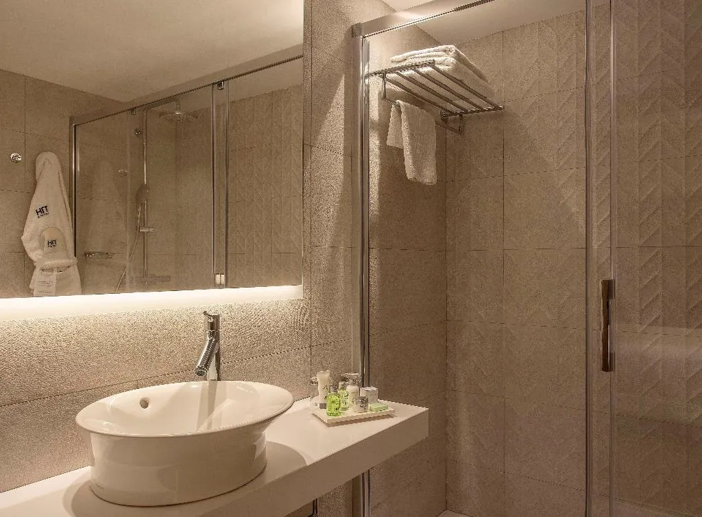 FAMILY ROOM CAPACITY 3 Room, NH Sants Barcelona, Barcelona