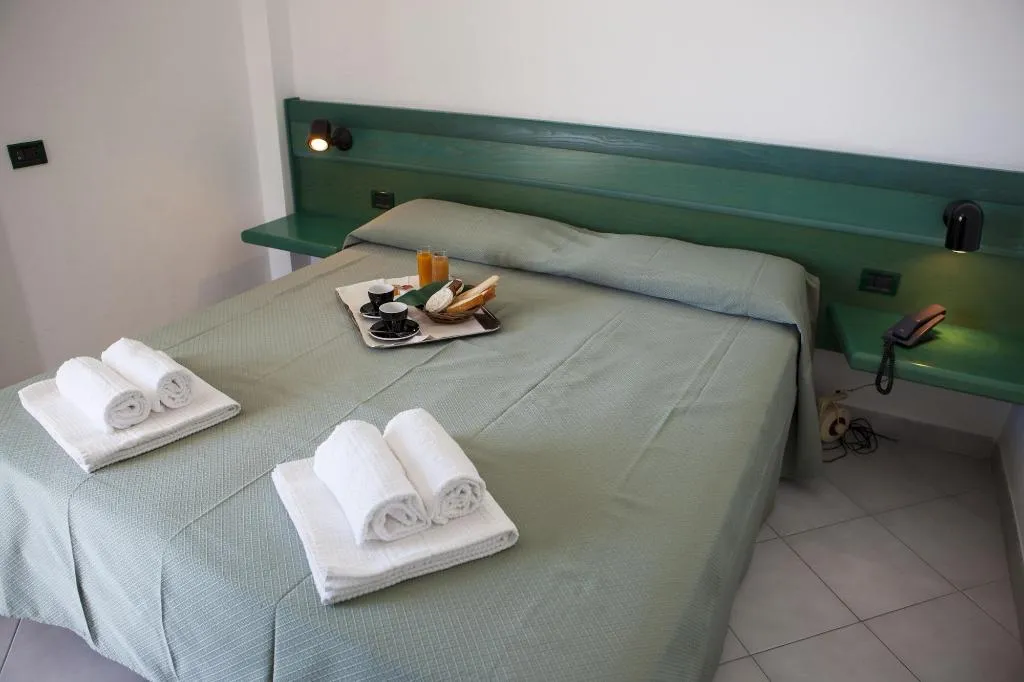 Room, Miralonga, Olbia