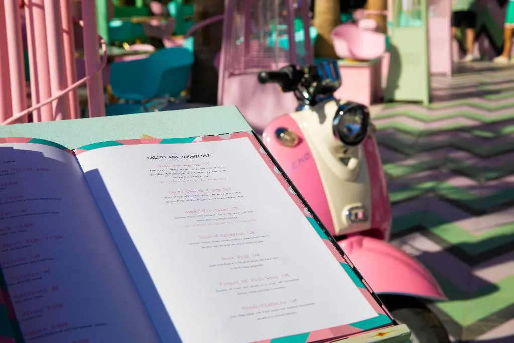 Restaurant, Wi-Ki-Woo, Ibiza