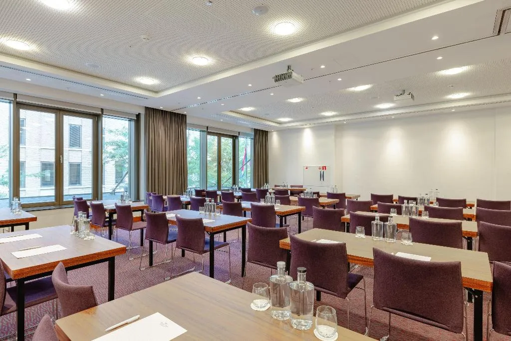 Conferences, Crowne Plaza Amsterdam-South, Amsterdam