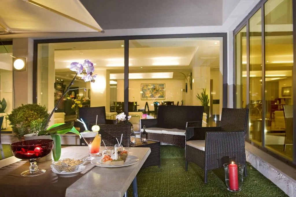 Bar, Cardinal Hotel St Peter Rome, Rome