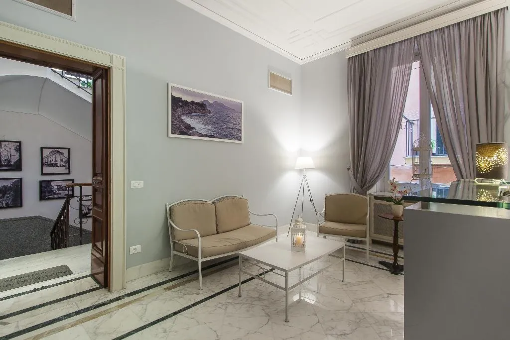 Lobby, Palazzo Starace, Naples