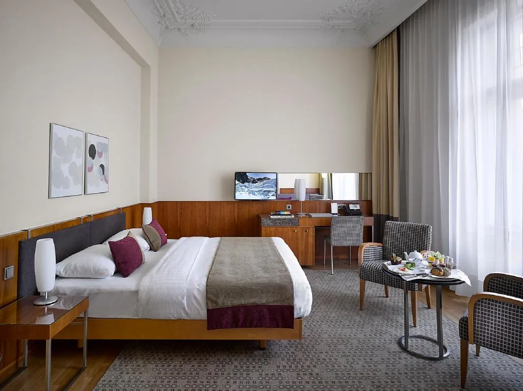 JUNIOR SUITE PREMIUM Room, K+K Hotel Central, Prague