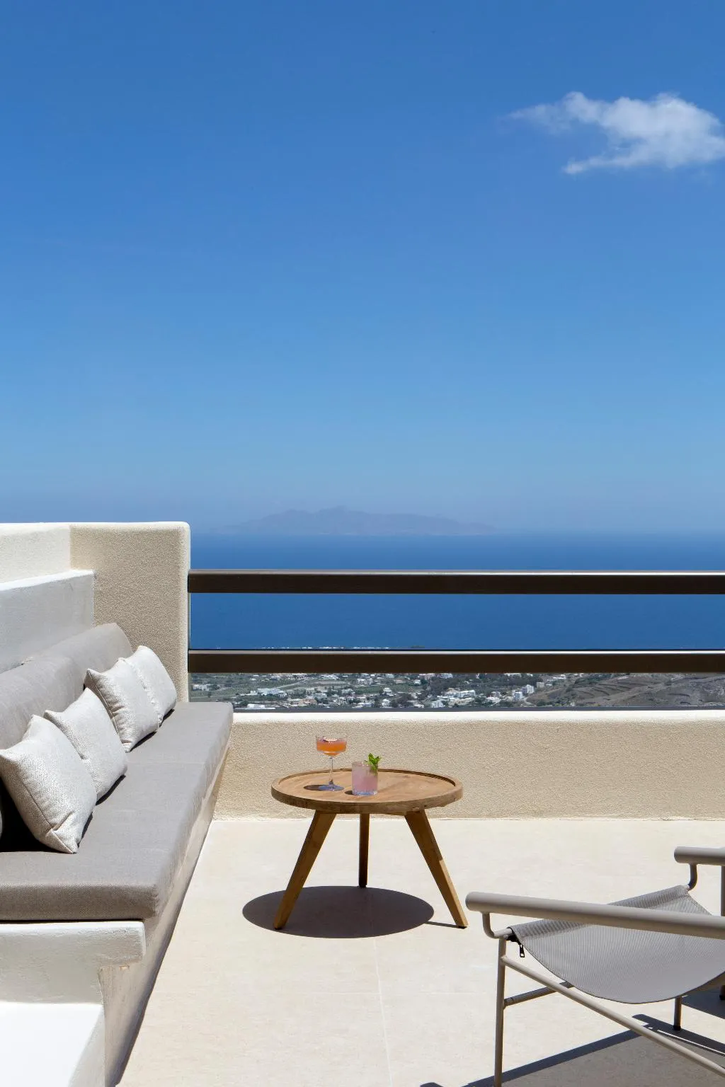 JUNIOR SUITE SEA VIEW WITH PRIVATE POOL Room, Elessa Hotel, Santorini
