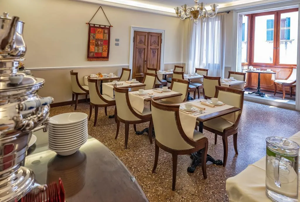 Restaurant, dell'Opera, Venice