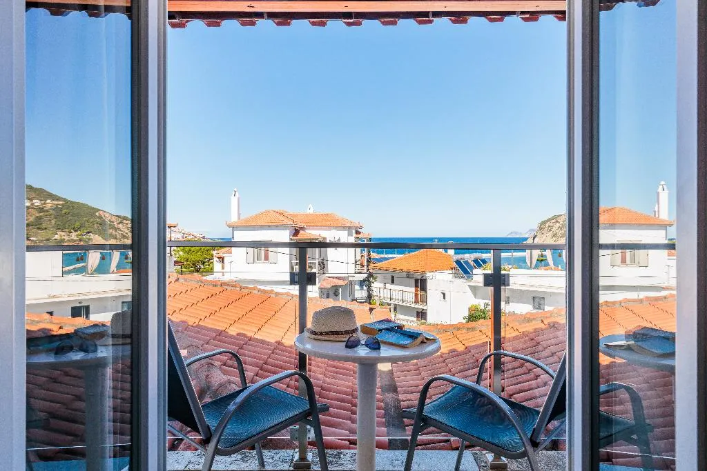 Double or Twin SIDE SEA VIEW Room, Hotel Dionyssos, Skiathos