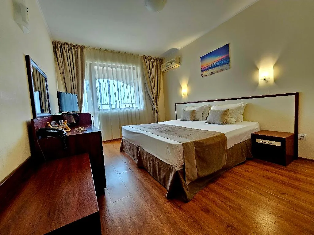 DOUBLE GARDEN VIEW Room, Sea Vista Hotel, Bourgas