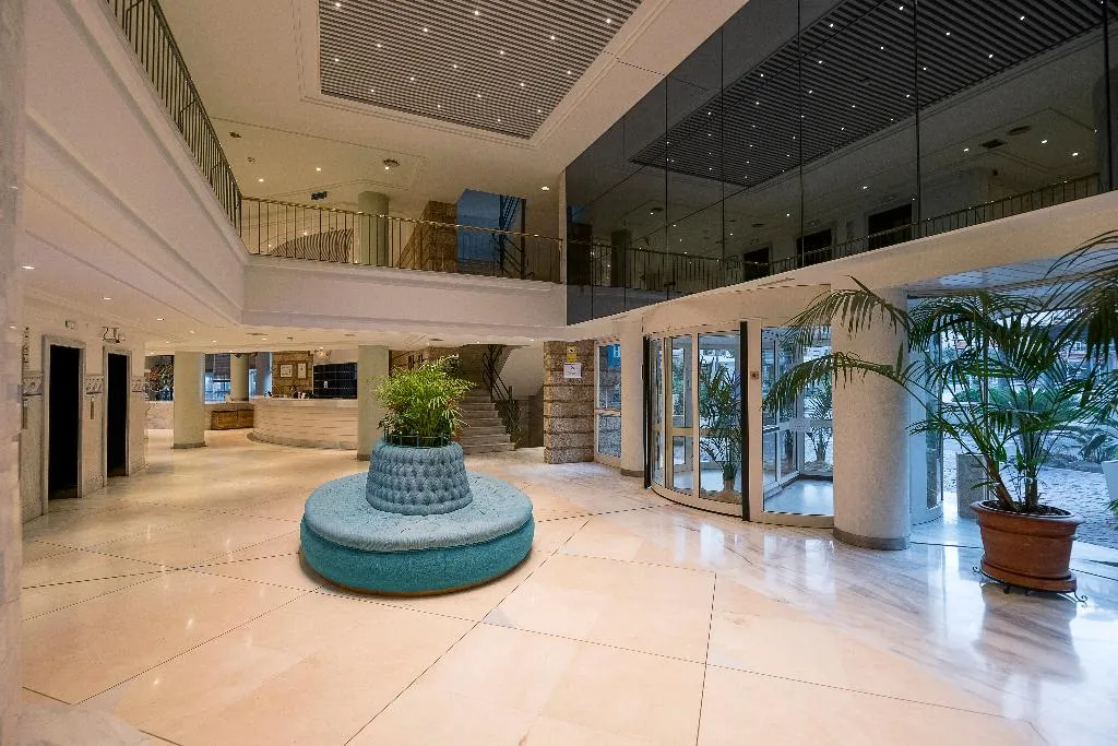 Lobby, Playa Victoria, Costa De La Luz
