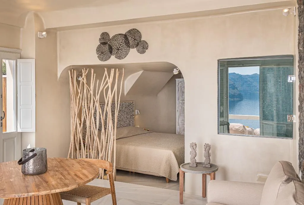 VILLA WITH JACUZZI Room, Armeni Luxury Villas, Santorini