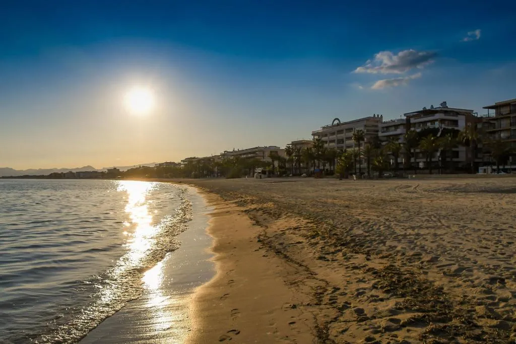 Beach, Pierre & Vacances Hotel Salou Sunset, Costa Dorada