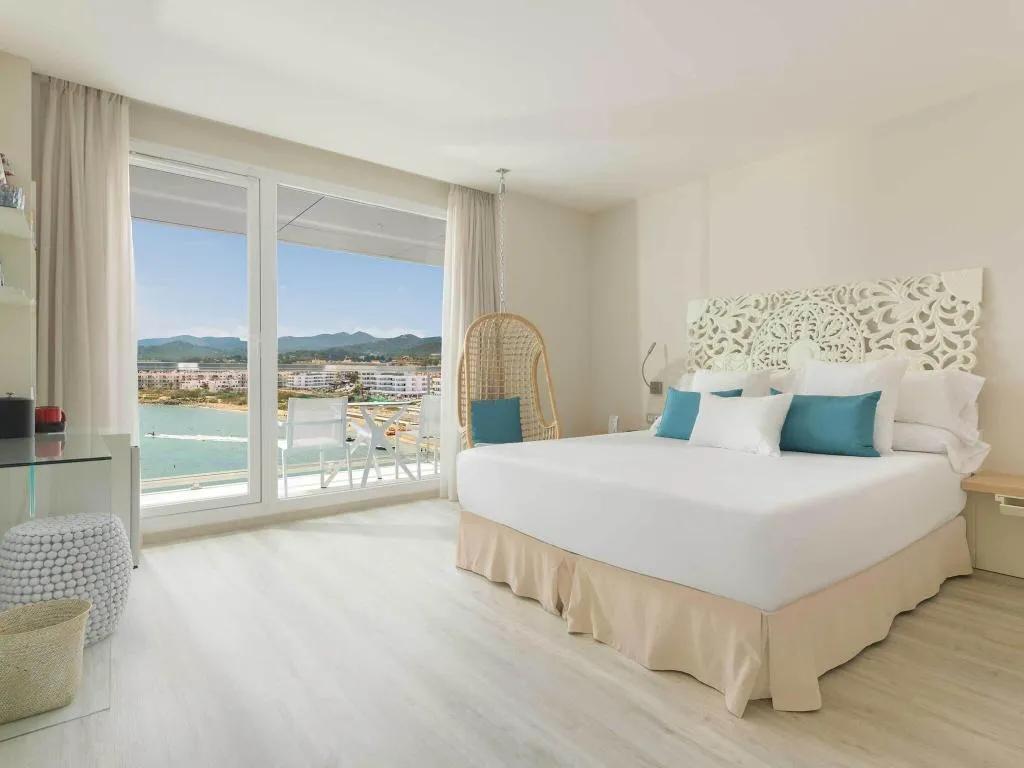 DOUBLE SEA VIEW Room, Amare Beach Hotel Ibiza, Ibiza