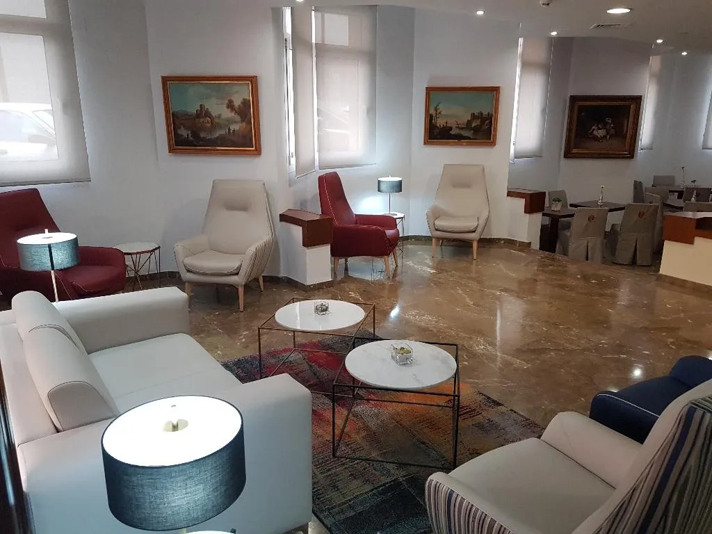 Lobby, Pasarela, Seville