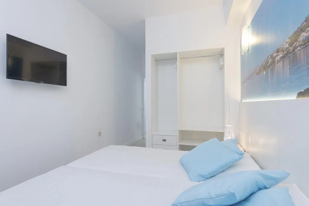 Double or Twin SUPERIOR Room, Hostal Vista Alegre By Eurotels, Majorca