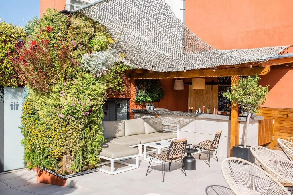 Terrace, Hotel Well And Come, Barcelona