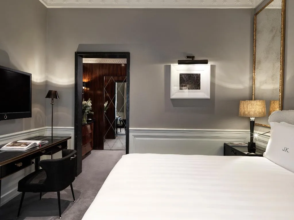 DOUBLE DELUXE Room, J.K. Place Roma - The Leading Hotels o/t World, Rome