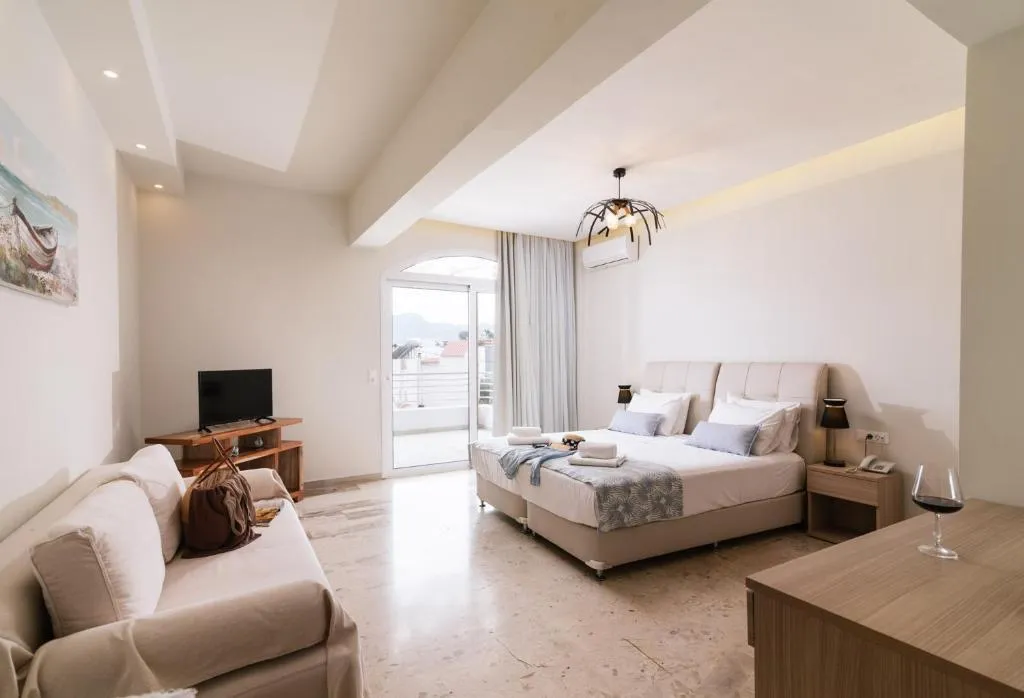 JUNIOR SUITE POOL VIEW Room, Myrtis Spa Hotel, Crete