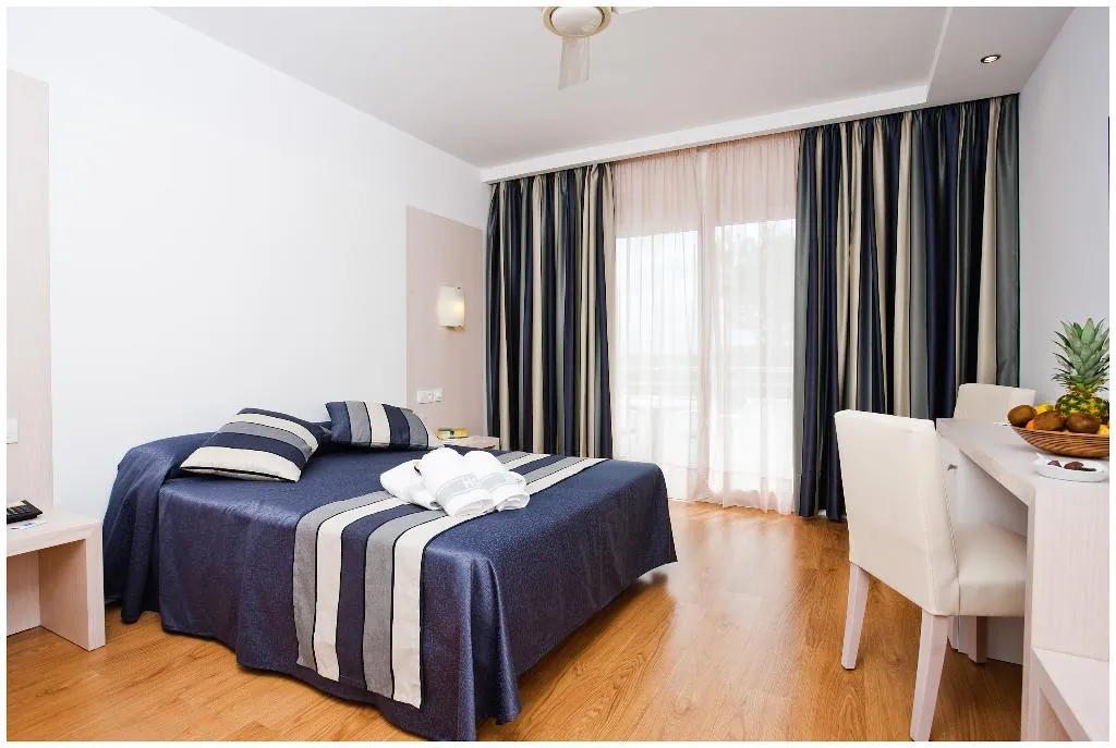 DOUBLE SINGLE USE STANDARD Room, Sagitario Playa, Menorca