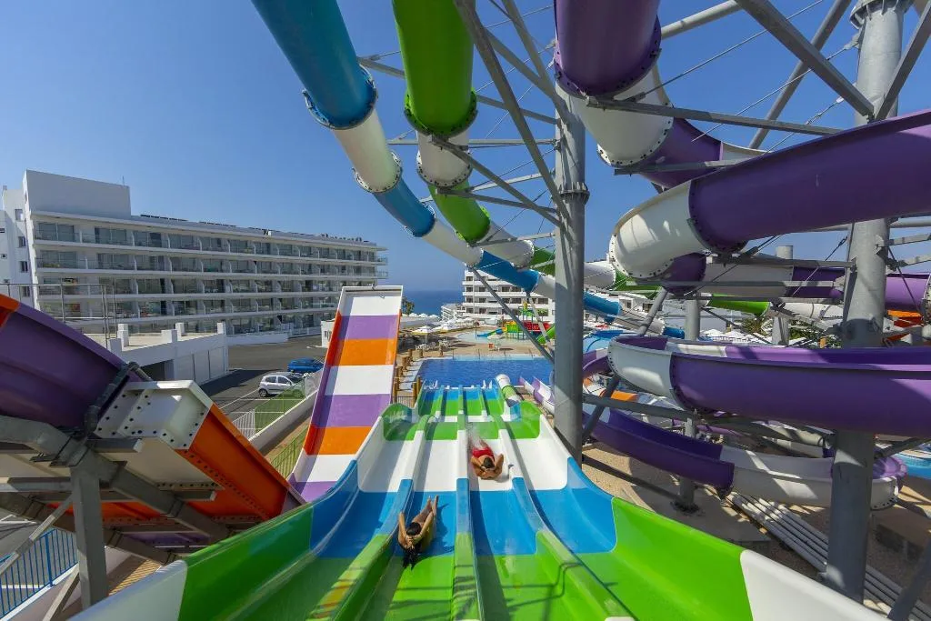 Sports and Entertainment, Tofinis Hotel, Cyprus