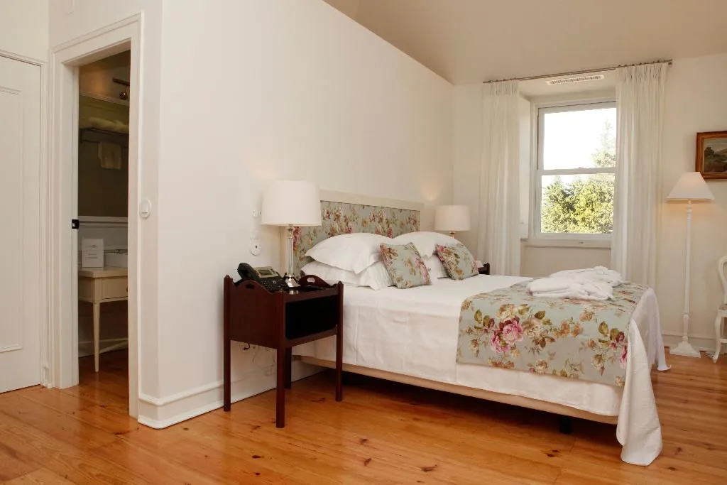 JUNIOR SUITE STANDARD Room, Casa Palmela - Small Luxury Hotels & Villas, Lisbon