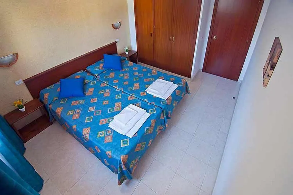 APARTMENT TWO BEDROOMS Room, Estartit Confort, Costa Brava