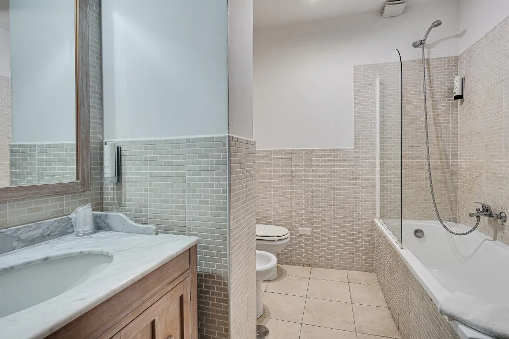 TRIPLE STANDARD Room, Hotel Mediterraneo, Rome