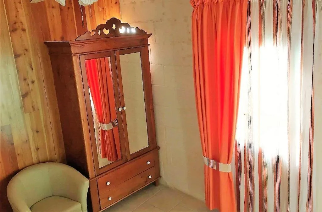 Room, Gozo B&B, Gozo