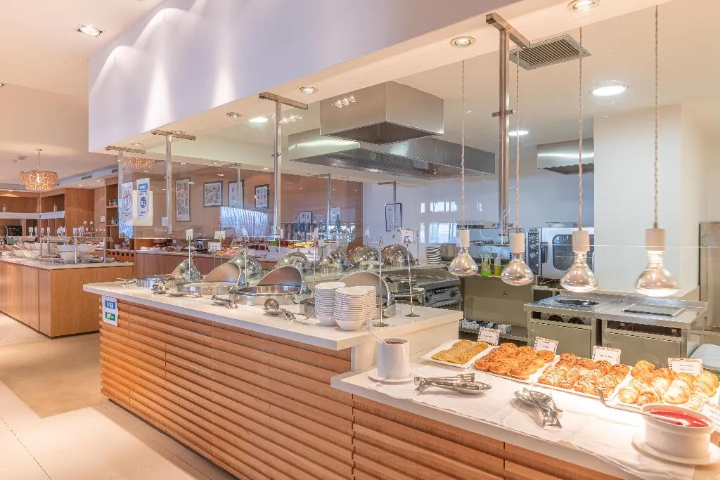 Restaurant, Napa Mermaid Hotel & Suites, Cyprus