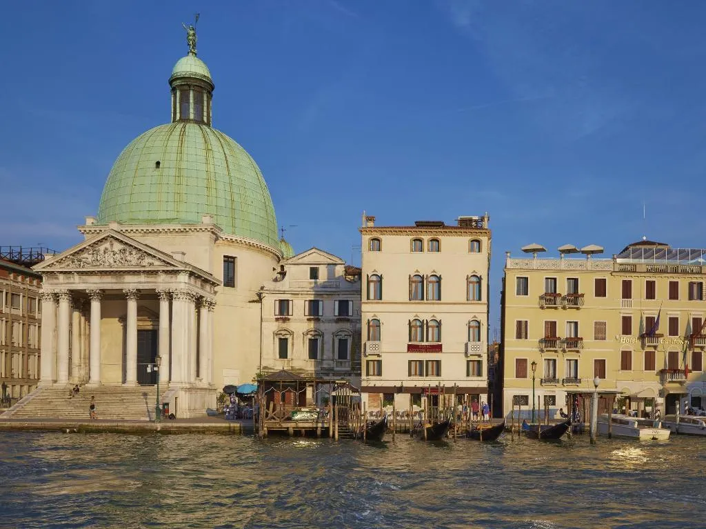 General view, Antiche Figure, Venice