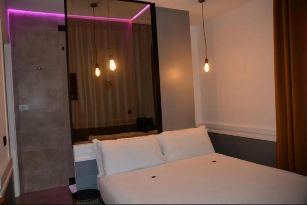 TRIPLE DELUXE Room, Giotto Flavia, Rome