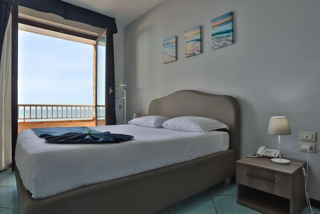 Room, Hotel Polo Nautico, Naples