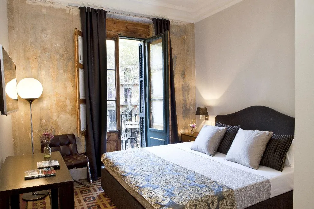 DOUBLE WITH BALCONY Room, We Boutique Hotel, Barcelona