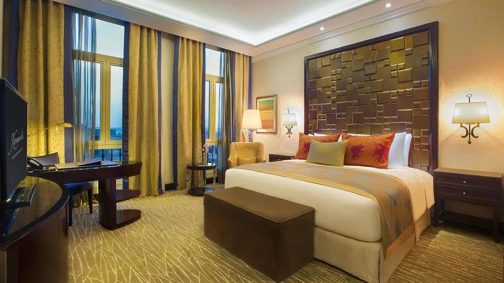 DOUBLE CLUB Room, Kempinski Palace Cairo, Cairo