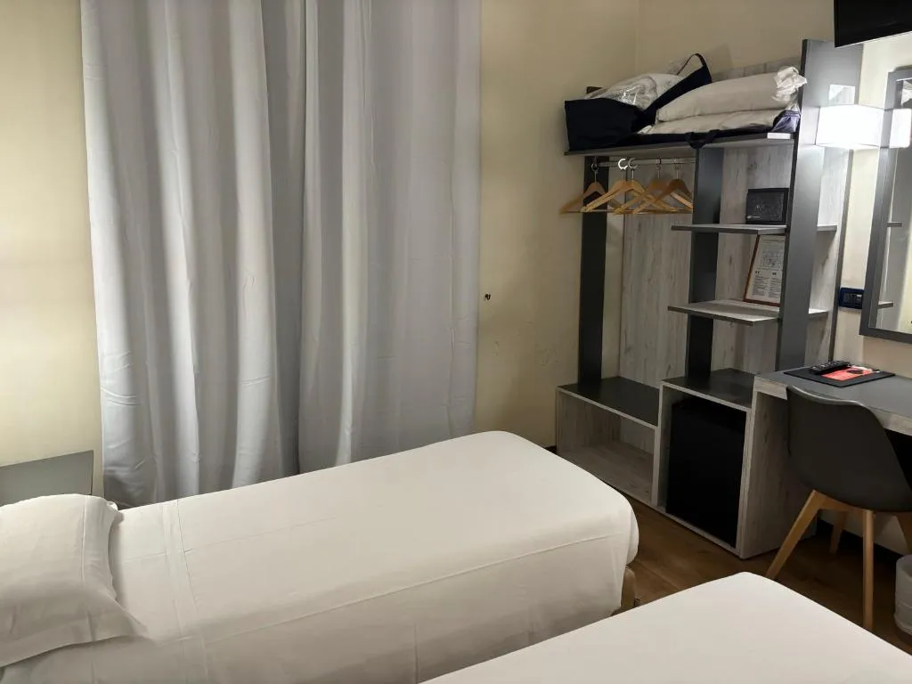 TWIN STANDARD Room, Osimar, Rome