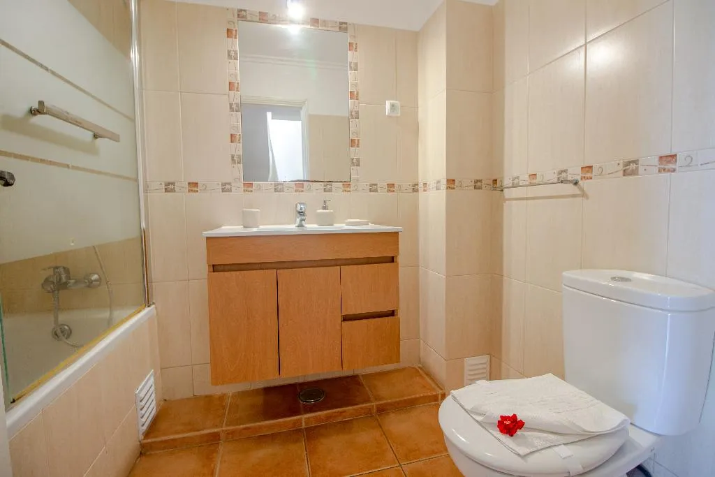 APARTMENT THREE BEDROOMS Room, Old Village & Prestige, Algarve