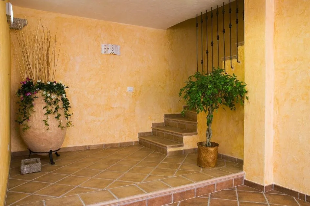 Lobby, S'Alzola, Olbia