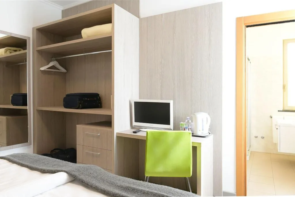 Room, Hotel Venezia, Milan