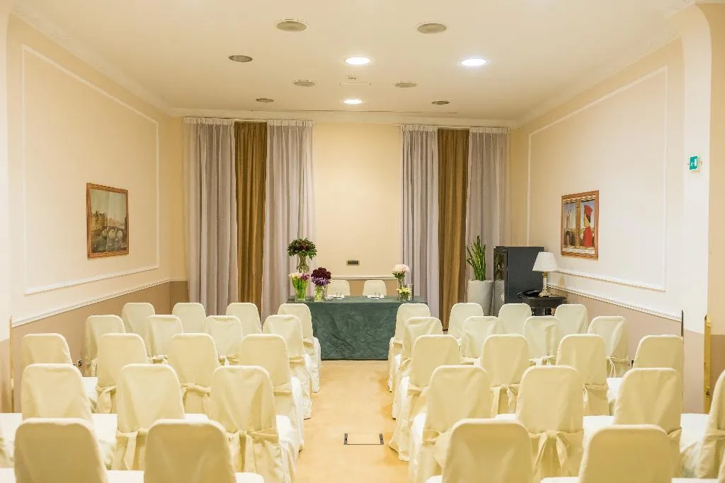 Conferences, Bernini Palace, Florence