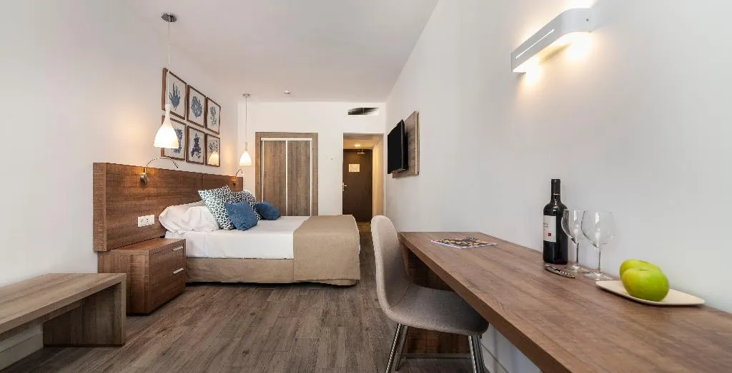 Room, Globales Don Pedro Adults Only +16, Majorca