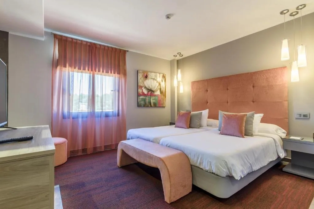 SUITE DELUXE Room, Lago Garden Apart-suites & Spa Hotel, Majorca