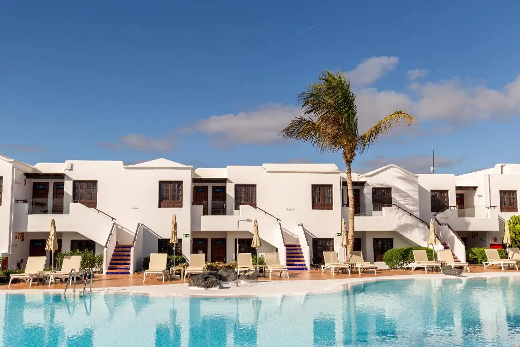 Pool, R2 Apartamentos Bahia Kontiki, Lanzarote